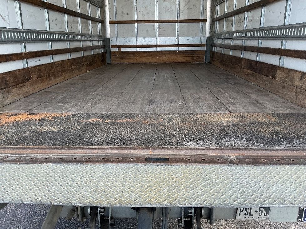 Medium Duty Box Truck-Light and Medium Duty Trucks-Chevrolet-2021-SILVERAD-San Antonio-TX-131,717\n\t\tmiles-$ 39,000 - Image 10