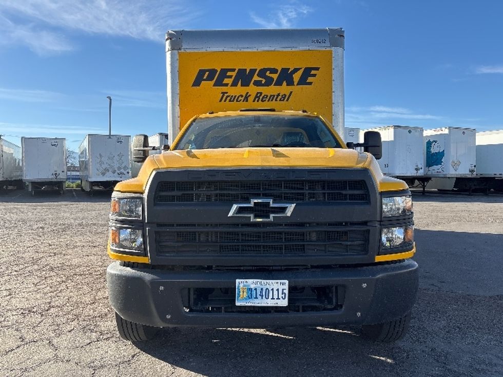 Medium Duty Box Truck-Light and Medium Duty Trucks-Chevrolet-2021-SILVERAD-San Diego-CA-98,806\n\t\tmiles-$ 38,500 - Image 2