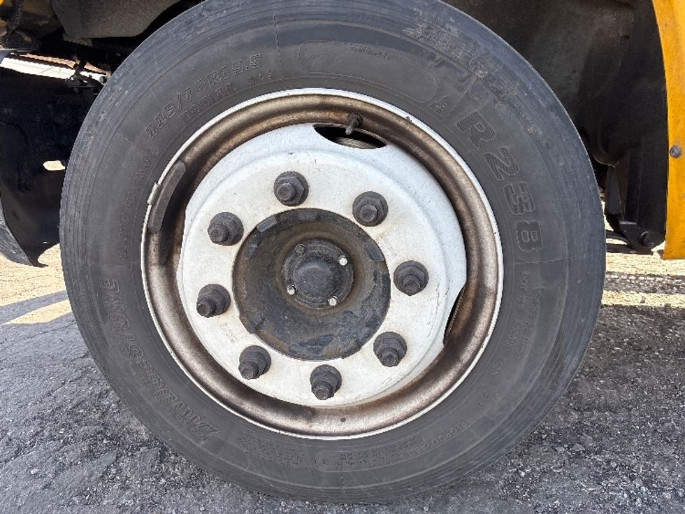 Medium Duty Box Truck-Light and Medium Duty Trucks-Chevrolet-2021-SILVERAD-San Diego-CA-98,806\n\t\tmiles-$ 38,500 - Image 25