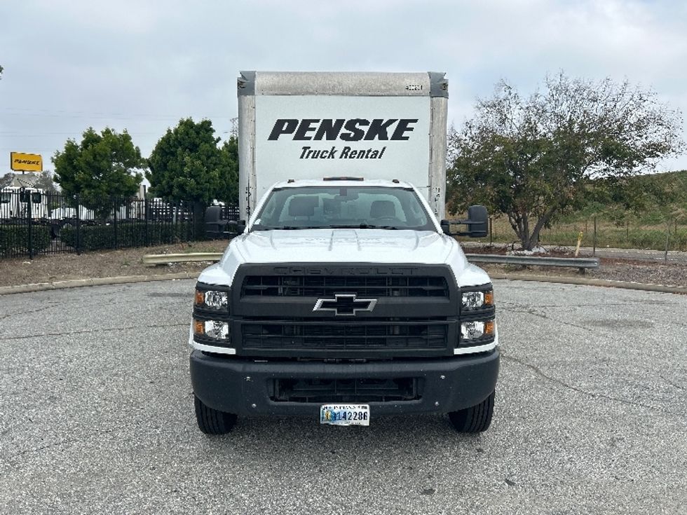 Medium Duty Box Truck-Light and Medium Duty Trucks-Chevrolet-2021-SILVERAD-Torrance-CA-85,997\n\t\tmiles-$ 37,500 - Image 2