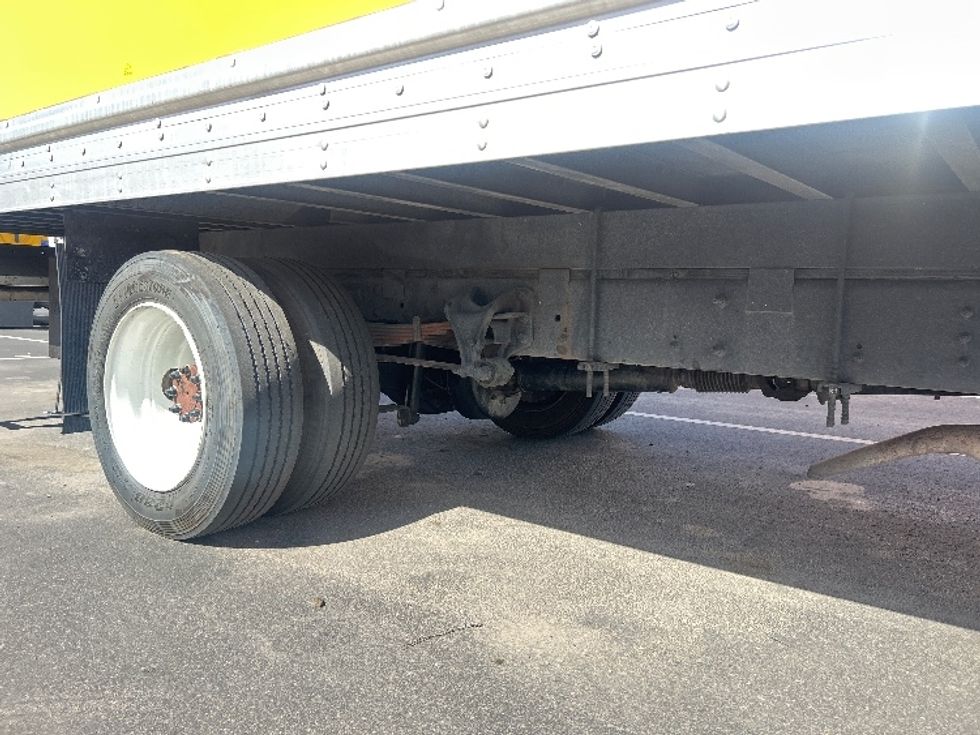 Medium Duty Box Truck-Light and Medium Duty Trucks-Chevrolet-2021-SILVERAD-Tucson-AZ-93,654\n\t\tmiles-$ 15,000 - Image 13