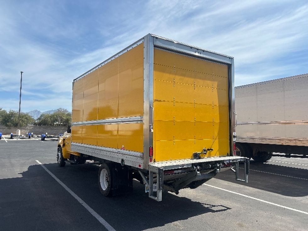 Medium Duty Box Truck-Light and Medium Duty Trucks-Chevrolet-2021-SILVERAD-Tucson-AZ-93,654\n\t\tmiles-$ 15,000 - Image 6