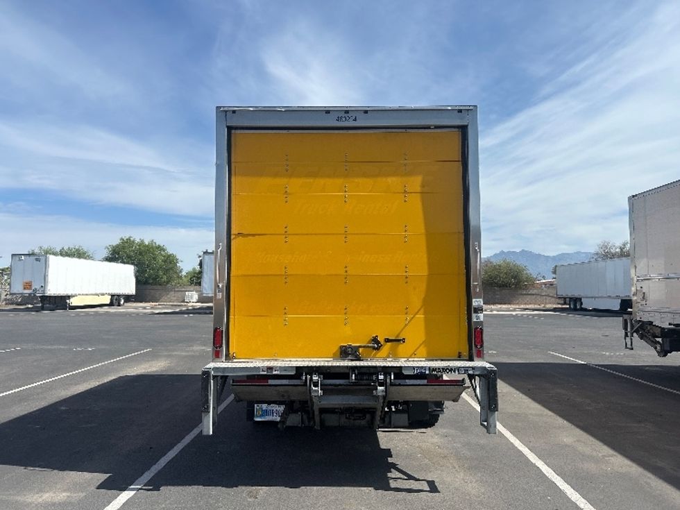 Medium Duty Box Truck-Light and Medium Duty Trucks-Chevrolet-2021-SILVERAD-Tucson-AZ-93,654\n\t\tmiles-$ 15,000 - Image 7