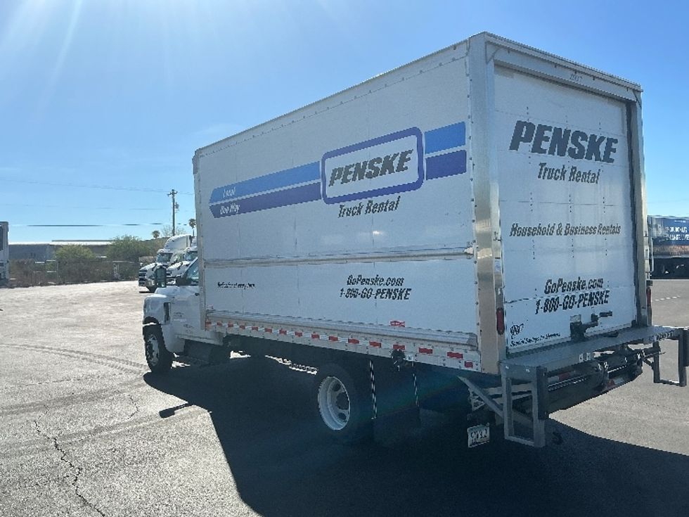 Medium Duty Box Truck-Light and Medium Duty Trucks-Chevrolet-2022-SILVERAD-Phoenix-AZ-139,590\n\t\tmiles-$ 37,750 - Image 6