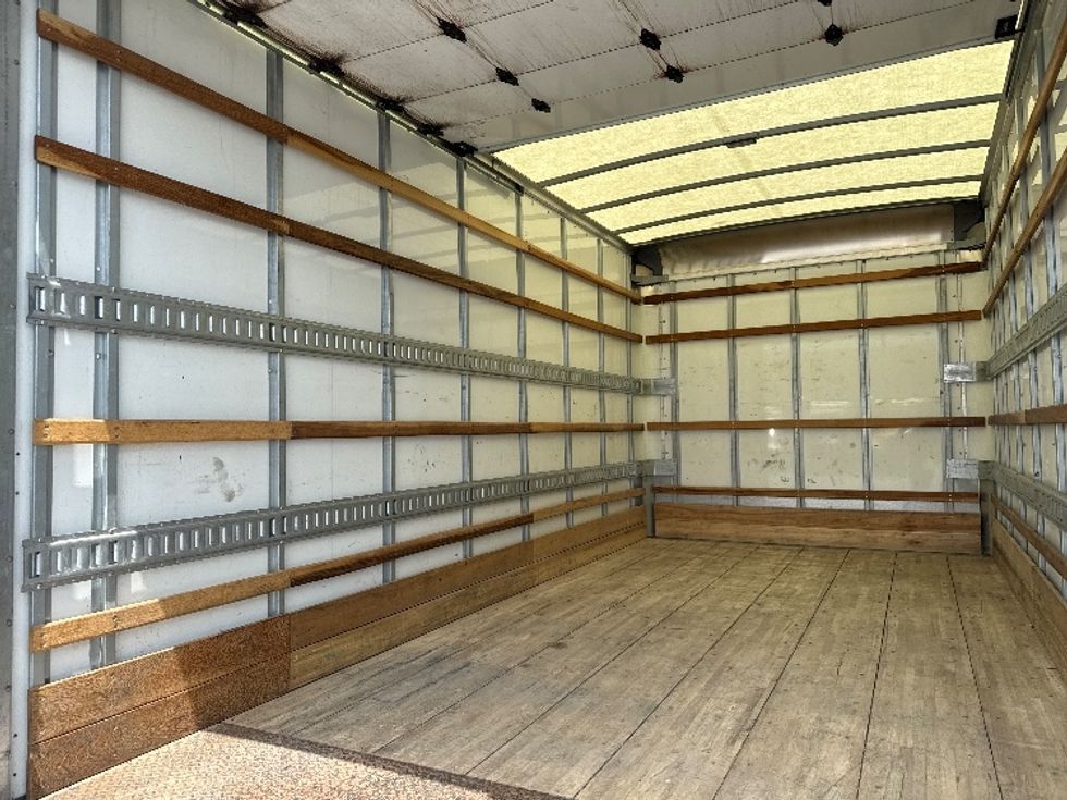 Medium Duty Box Truck-Light and Medium Duty Trucks-Chevrolet-2022-SILVERAD-Salt Lake City-UT-77,470\n\t\tmiles-$ 35,750 - Image 11