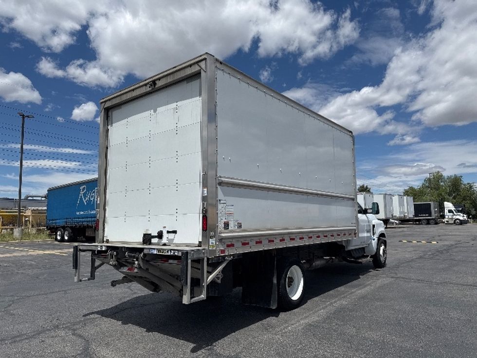 Medium Duty Box Truck-Light and Medium Duty Trucks-Chevrolet-2022-SILVERAD-Salt Lake City-UT-77,470\n\t\tmiles-$ 35,750 - Image 13