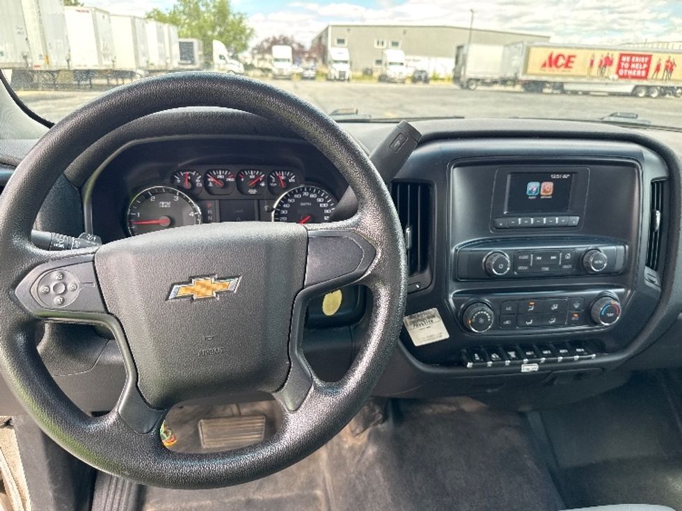 Medium Duty Box Truck-Light and Medium Duty Trucks-Chevrolet-2022-SILVERAD-Salt Lake City-UT-77,470\n\t\tmiles-$ 35,750 - Image 18