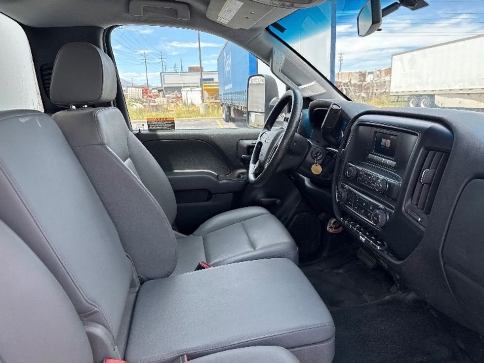 Medium Duty Box Truck-Light and Medium Duty Trucks-Chevrolet-2022-SILVERAD-Salt Lake City-UT-77,470\n\t\tmiles-$ 35,750 - Image 22
