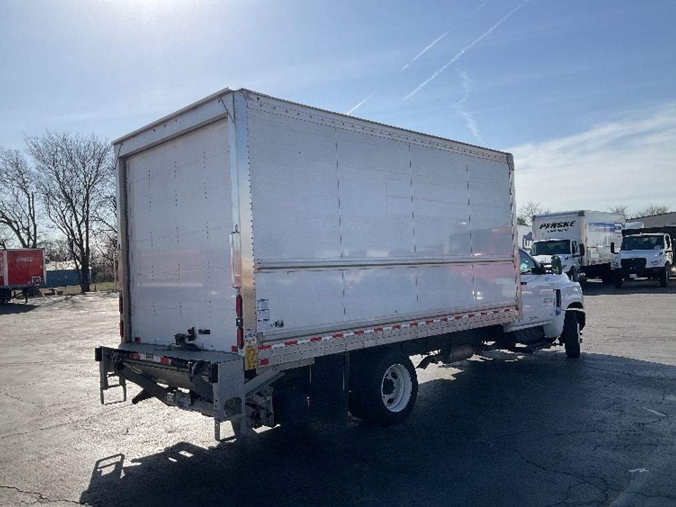 Medium Duty Box Truck-Light and Medium Duty Trucks-Chevrolet-2023-SILVERAD-Tulsa-OK-49,314\n\t\tmiles-$ 57,500 - Image 13