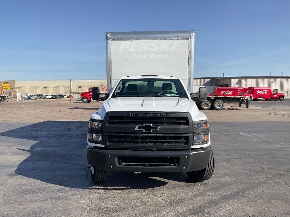 Medium Duty Box Truck-Light and Medium Duty Trucks-Chevrolet-2023-SILVERAD-Tulsa-OK-49,314\n\t\tmiles-$ 57,500 - Image 2