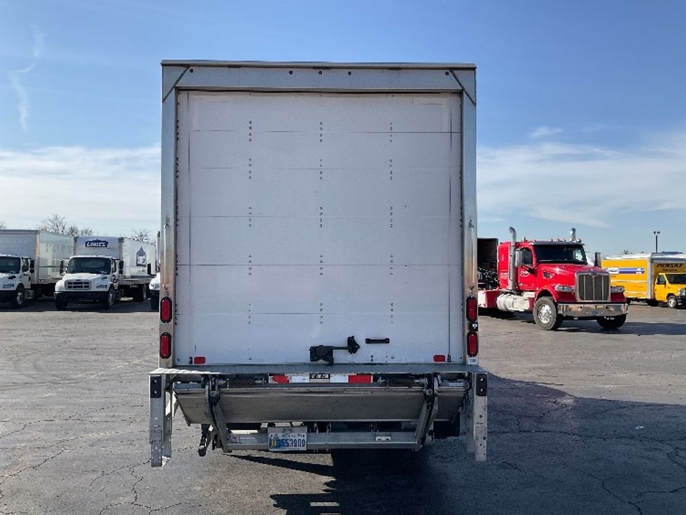 Medium Duty Box Truck-Light and Medium Duty Trucks-Chevrolet-2023-SILVERAD-Tulsa-OK-49,314\n\t\tmiles-$ 57,500 - Image 7