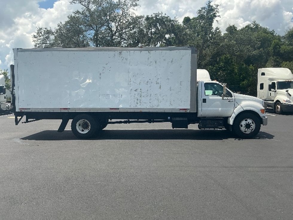 Medium Duty Box Truck-Light and Medium Duty Trucks-Ford-2012-F650-Tampa-FL-195,102\n\t\tmiles-$ 14,000 - Image 13