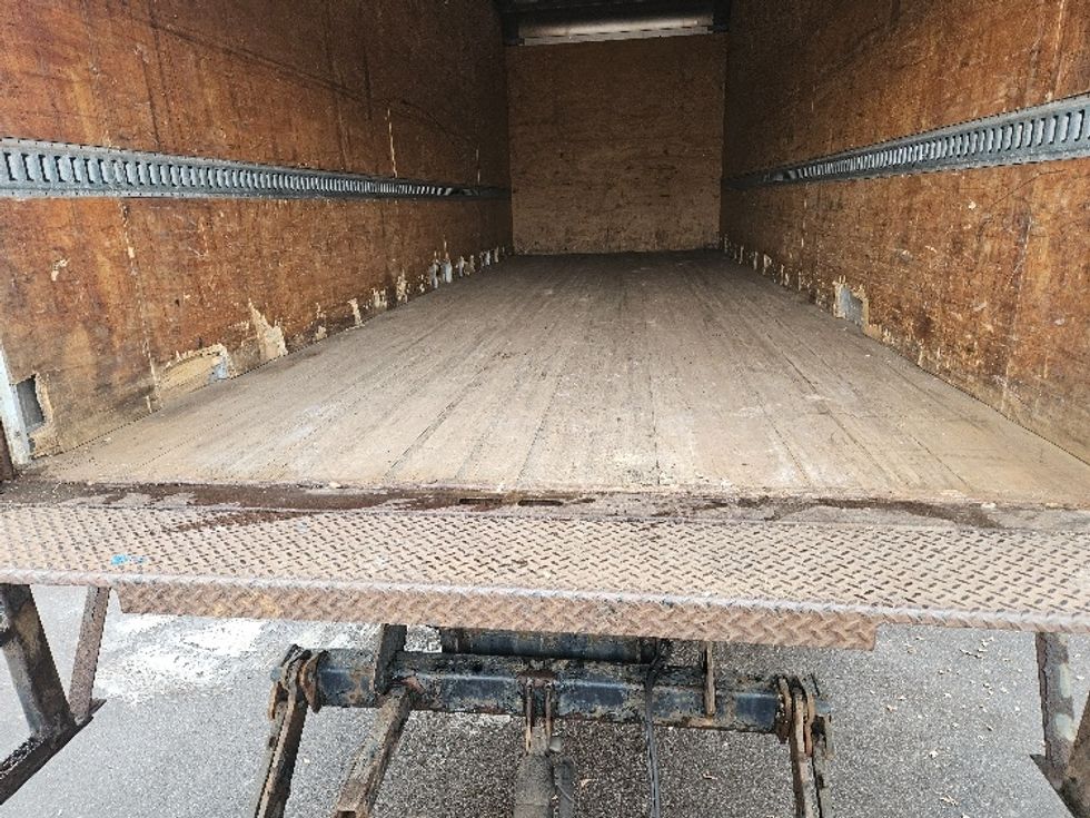 Medium Duty Box Truck-Light and Medium Duty Trucks-Ford-2013-F750-Brooklyn Park-MN-208,577\n\t\tmiles-$ 9,500 - Image 10