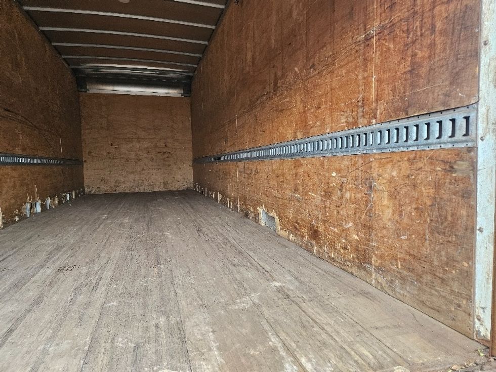 Medium Duty Box Truck-Light and Medium Duty Trucks-Ford-2013-F750-Brooklyn Park-MN-208,577\n\t\tmiles-$ 9,500 - Image 12