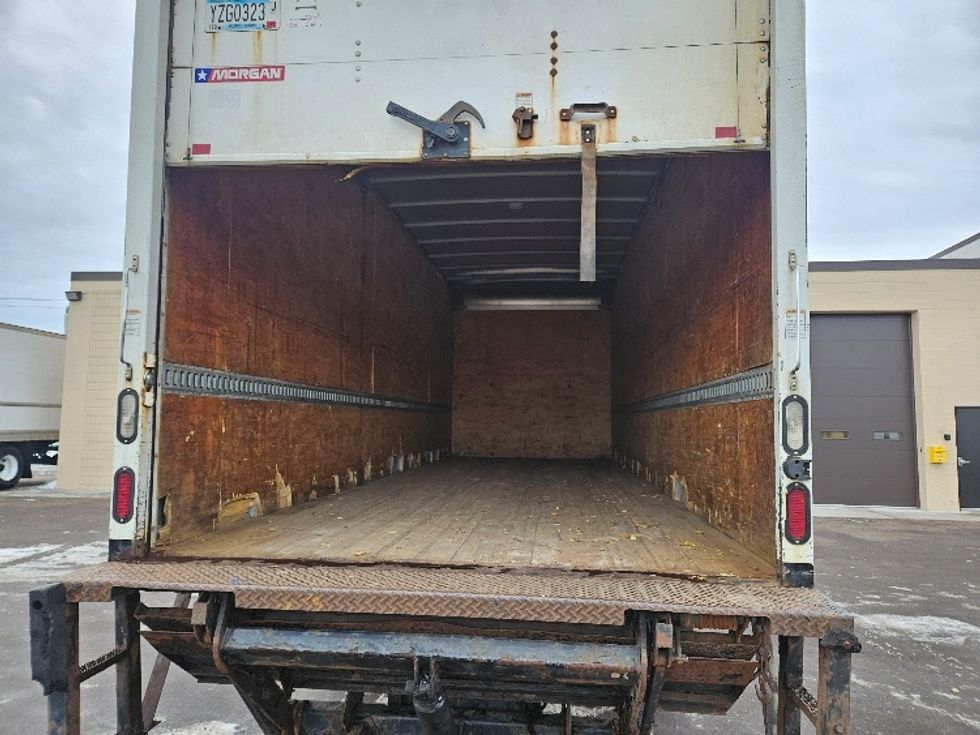 Medium Duty Box Truck-Light and Medium Duty Trucks-Ford-2013-F750-Brooklyn Park-MN-208,577\n\t\tmiles-$ 9,500 - Image 8