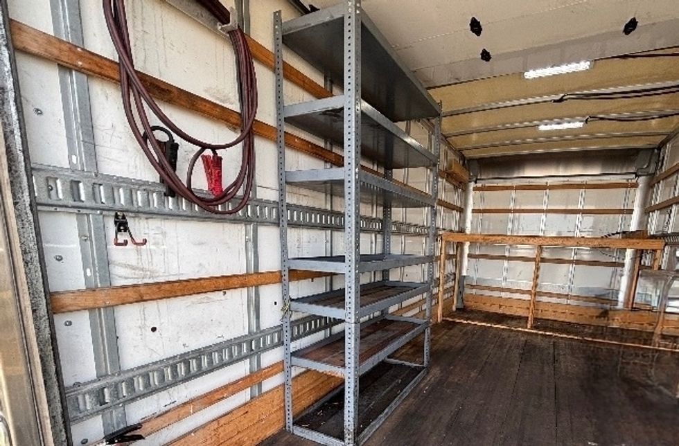 Medium Duty Box Truck-Light and Medium Duty Trucks-Ford-2015-F450-Manassas-VA-57,604\n\t\tmiles-$ 32,250 - Image 11