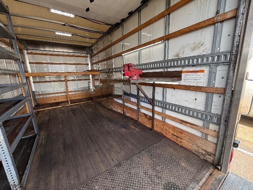 Medium Duty Box Truck-Light and Medium Duty Trucks-Ford-2015-F450-Manassas-VA-57,604\n\t\tmiles-$ 32,250 - Image 12