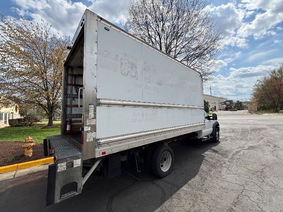 Medium Duty Box Truck-Light and Medium Duty Trucks-Ford-2015-F450-Manassas-VA-57,604\n\t\tmiles-$ 32,250 - Image 13