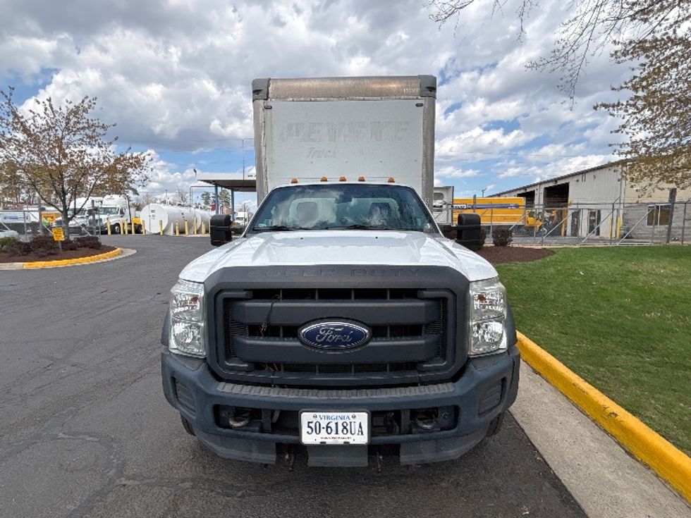 Medium Duty Box Truck-Light and Medium Duty Trucks-Ford-2015-F450-Manassas-VA-57,604\n\t\tmiles-$ 32,250 - Image 2