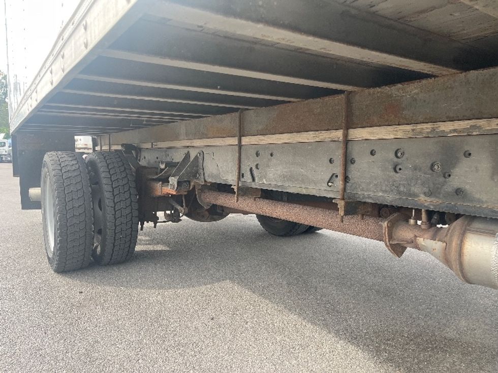 Medium Duty Box Truck-Light and Medium Duty Trucks-Ford-2015-F550-Fort Wayne-IN-196,169\n\t\tmiles-$ 10,750 - Image 13