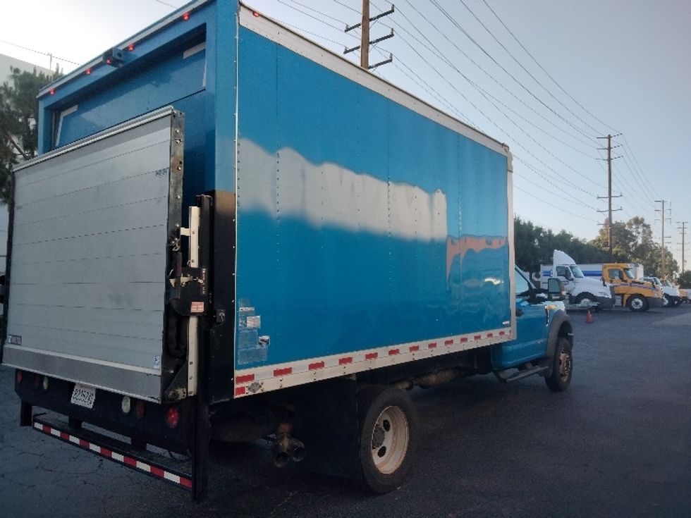 Medium Duty Box Truck-Light and Medium Duty Trucks-Ford-2017-F450-Torrance-CA-93,365\n\t\tmiles-$ 34,250 - Image 13