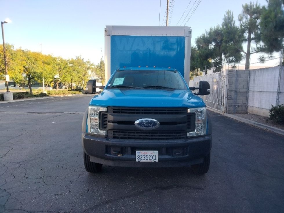 Medium Duty Box Truck-Light and Medium Duty Trucks-Ford-2017-F450-Torrance-CA-93,365\n\t\tmiles-$ 34,250 - Image 2