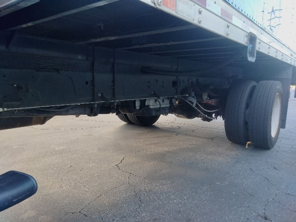 Medium Duty Box Truck-Light and Medium Duty Trucks-Ford-2017-F450-Torrance-CA-93,365\n\t\tmiles-$ 34,250 - Image 5