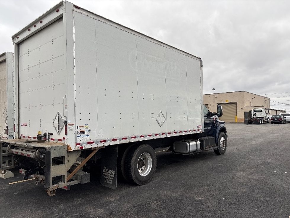 Medium Duty Box Truck-Light and Medium Duty Trucks-Ford-2017-F750-Toledo-OH-213,249\n\t\tmiles-$ 27,500 - Image 13