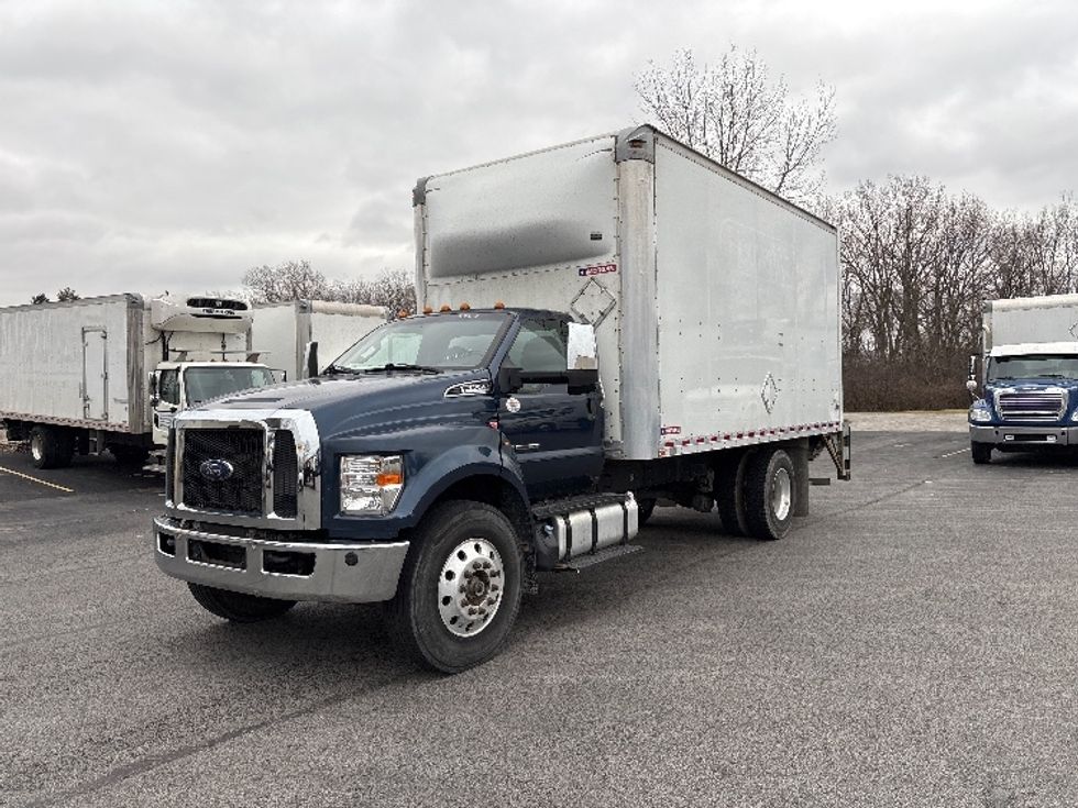 Medium Duty Box Truck-Light and Medium Duty Trucks-Ford-2017-F750-Toledo-OH-213,249\n\t\tmiles-$ 27,500 - Image 3
