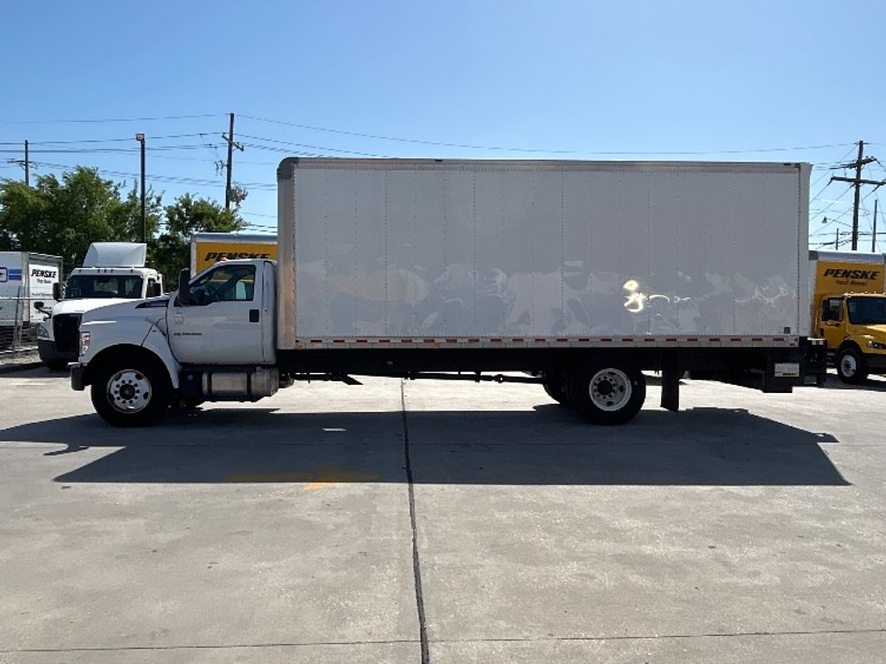 Medium Duty Box Truck-Light and Medium Duty Trucks-Ford-2018-F650-Harahan-LA-193,000\n\t\tmiles-$ 34,500 - Image 4
