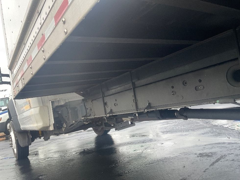 Medium Duty Box Truck-Light and Medium Duty Trucks-Ford-2019-F450-Anaheim-CA-95,369\n\t\tmiles-$ 33,000 - Image 5