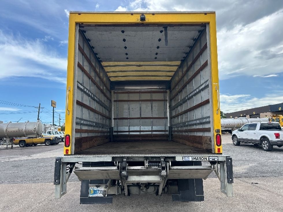 Medium Duty Box Truck-Light and Medium Duty Trucks-Ford-2019-F450-Beaumont-TX-89,199\n\t\tmiles-$ 41,000 - Image 8