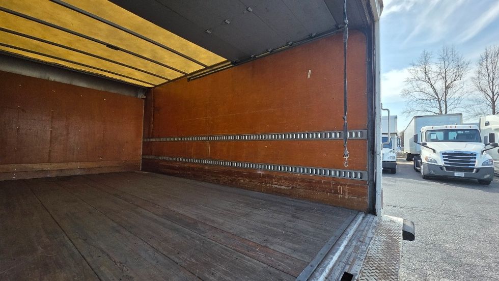 Medium Duty Box Truck-Light and Medium Duty Trucks-Ford-2019-F450-Concord-NC-199,831\n\t\tmiles-$ 23,500 - Image 11