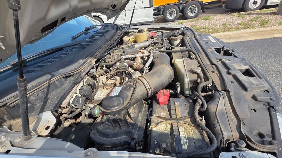 Medium Duty Box Truck-Light and Medium Duty Trucks-Ford-2019-F450-Concord-NC-199,831\n\t\tmiles-$ 23,500 - Image 22