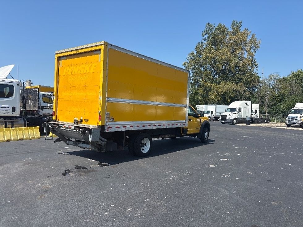 Medium Duty Box Truck-Light and Medium Duty Trucks-Ford-2019-F450-Indianapolis-IN-214,170\n\t\tmiles-$ 18,500 - Image 13