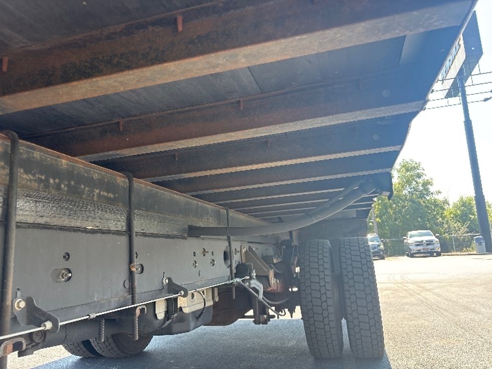 Medium Duty Box Truck-Light and Medium Duty Trucks-Ford-2019-F450-Indianapolis-IN-214,170\n\t\tmiles-$ 18,500 - Image 5