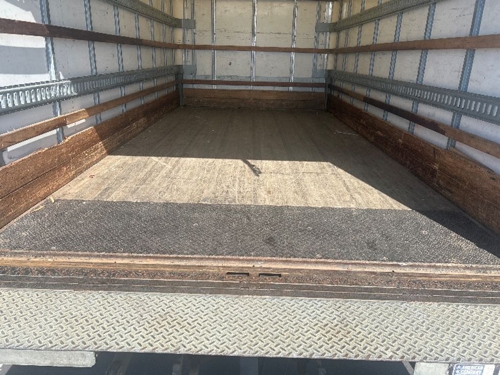 Medium Duty Box Truck-Light and Medium Duty Trucks-Ford-2019-F450-Kapolei-HI-83,858\n\t\tmiles-$ 35,000 - Image 10