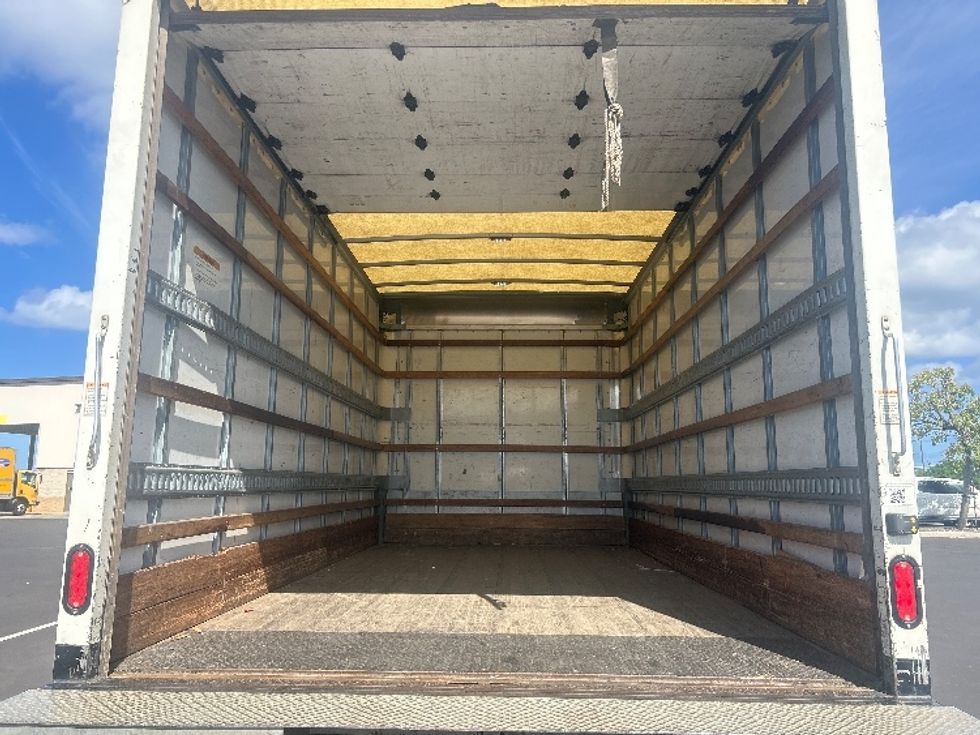 Medium Duty Box Truck-Light and Medium Duty Trucks-Ford-2019-F450-Kapolei-HI-83,858\n\t\tmiles-$ 35,000 - Image 8