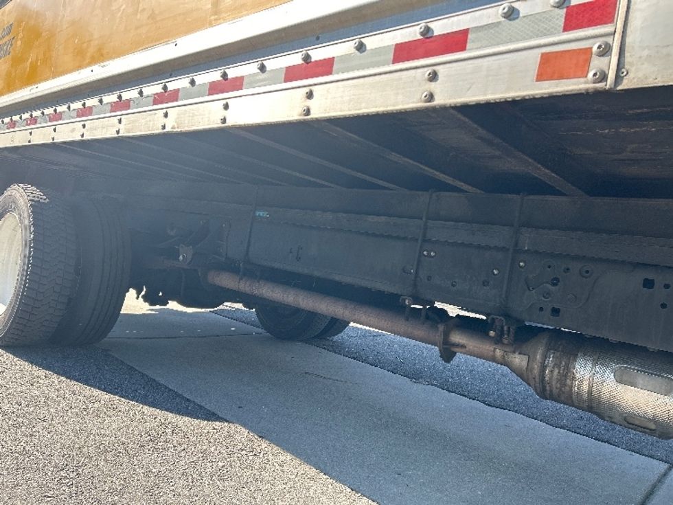 Medium Duty Box Truck-Light and Medium Duty Trucks-Ford-2019-F450-Torrance-CA-111,432\n\t\tmiles-$ 34,500 - Image 14