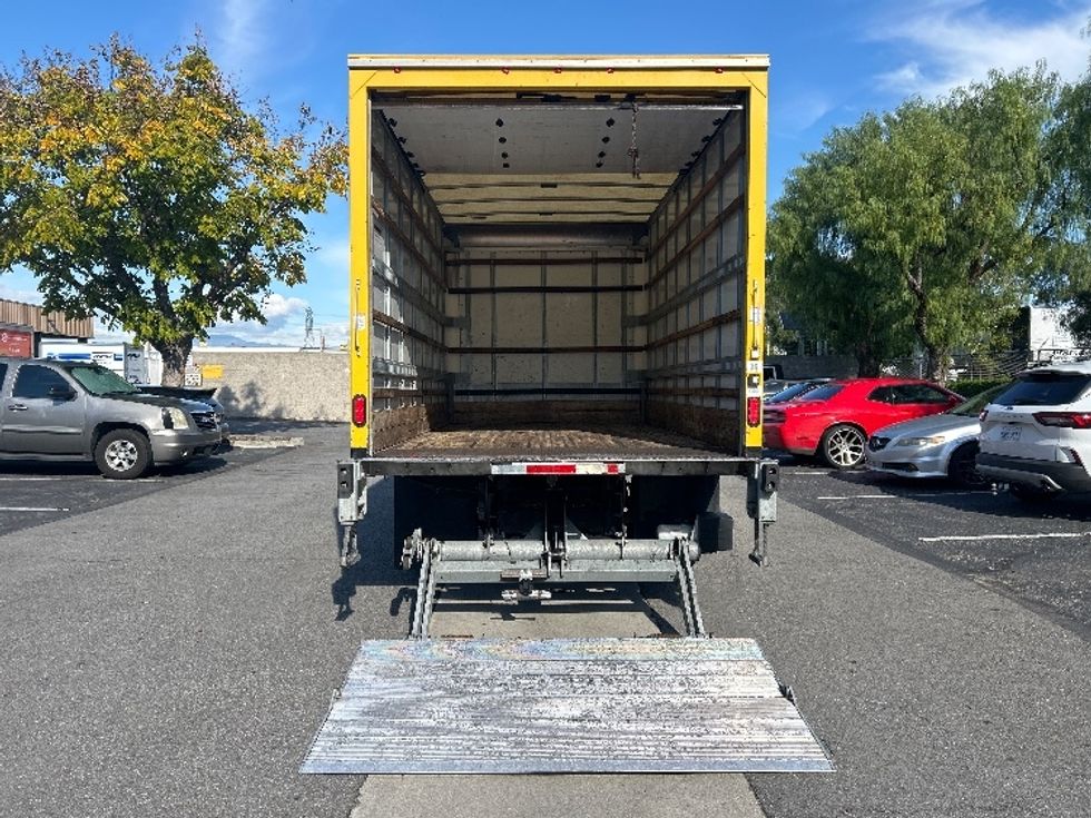 Medium Duty Box Truck-Light and Medium Duty Trucks-Ford-2019-F450-Torrance-CA-111,432\n\t\tmiles-$ 34,500 - Image 9