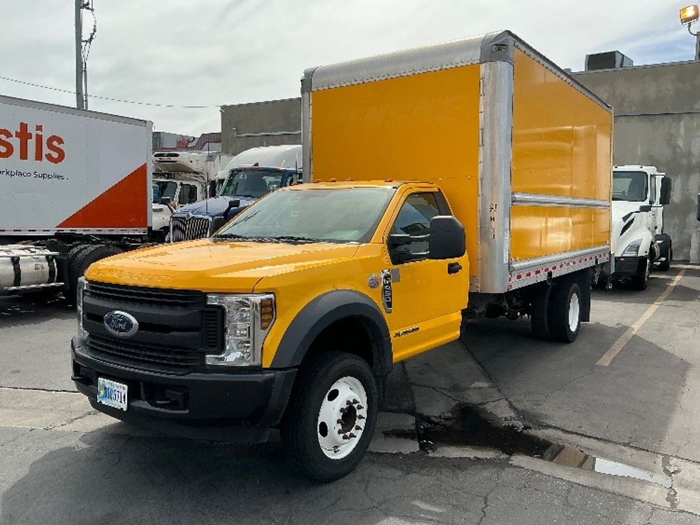 Medium Duty Box Truck-Light and Medium Duty Trucks-Ford-2019-F450-Torrance-CA-89,780\n\t\tmiles-$ 36,750 - Image 3