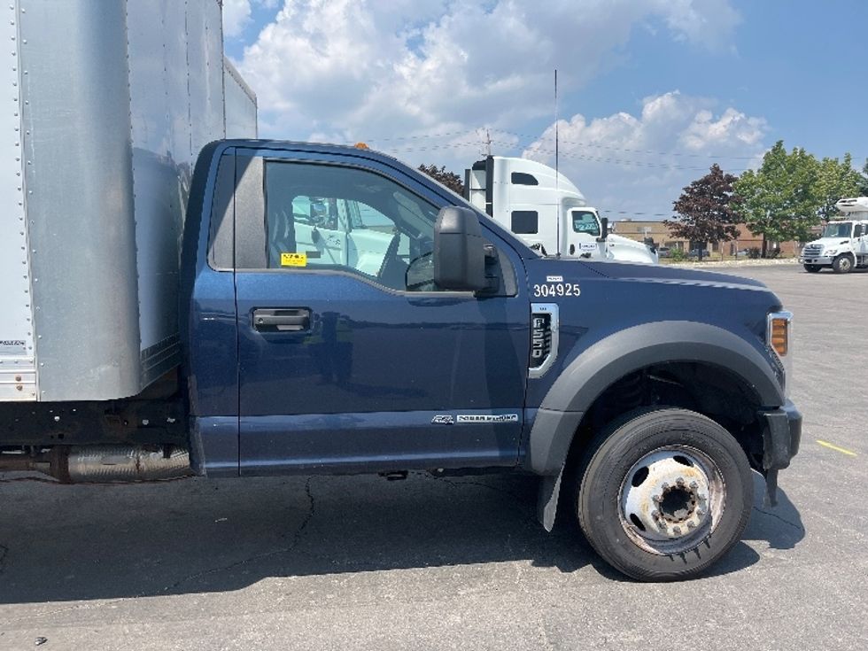 Medium Duty Box Truck-Light and Medium Duty Trucks-Ford-2019-F550-Mississauga-ON-194,514\n\t\tkm-$ 50,500 - Image 15