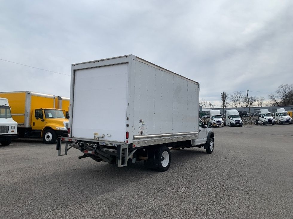 Medium Duty Box Truck-Light and Medium Duty Trucks-Ford-2019-F550-Nashville (Mount Juliet)-TN-126,102\n\t\tmiles-$ 33,000 - Image 13