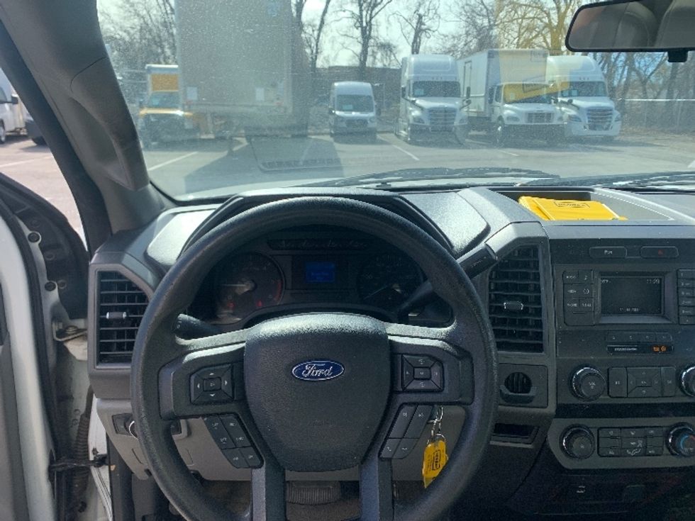 Medium Duty Box Truck-Light and Medium Duty Trucks-Ford-2019-F550-Nashville (Mount Juliet)-TN-126,102\n\t\tmiles-$ 33,000 - Image 18