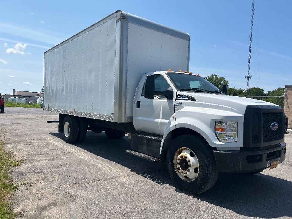 Medium Duty Box Truck-Light and Medium Duty Trucks-Ford-2019-F650-Rochester-NY-52,037\n\t\tmiles-$ 35,500 - Image 1