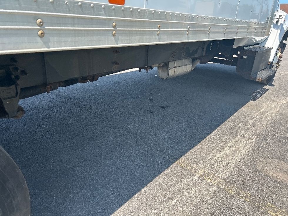 Medium Duty Box Truck-Light and Medium Duty Trucks-Ford-2019-F650-Rochester-NY-52,037\n\t\tmiles-$ 35,500 - Image 14