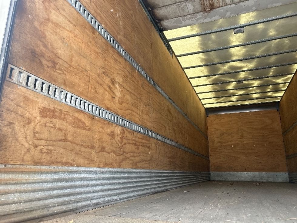 Medium Duty Box Truck-Light and Medium Duty Trucks-Ford-2019-F750-Oakwood Village-OH-162,291\n\t\tmiles-$ 38,500 - Image 8