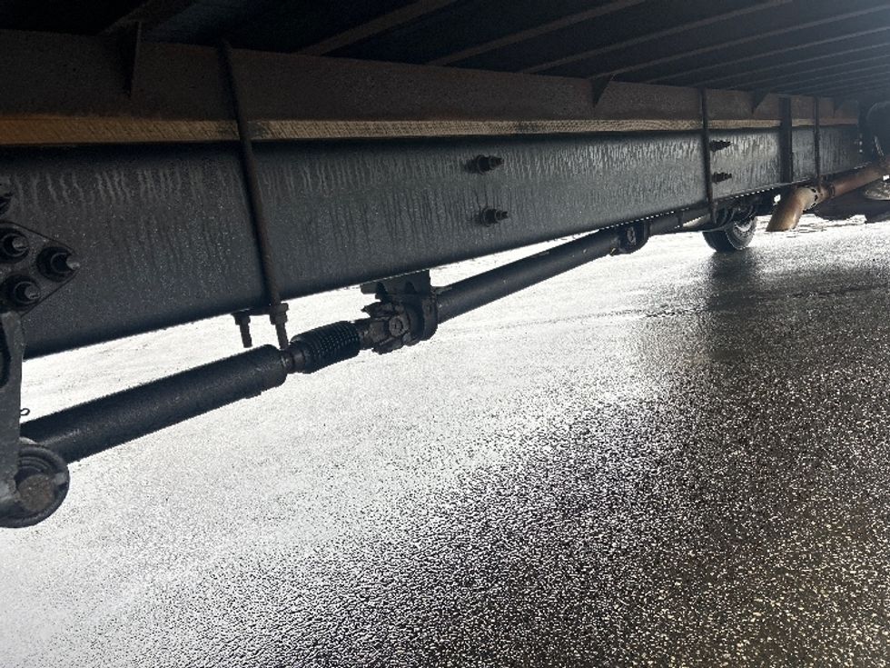 Medium Duty Box Truck-Light and Medium Duty Trucks-Ford-2019-F750-Oakwood Village-OH-188,515\n\t\tmiles-$ 34,250 - Image 13