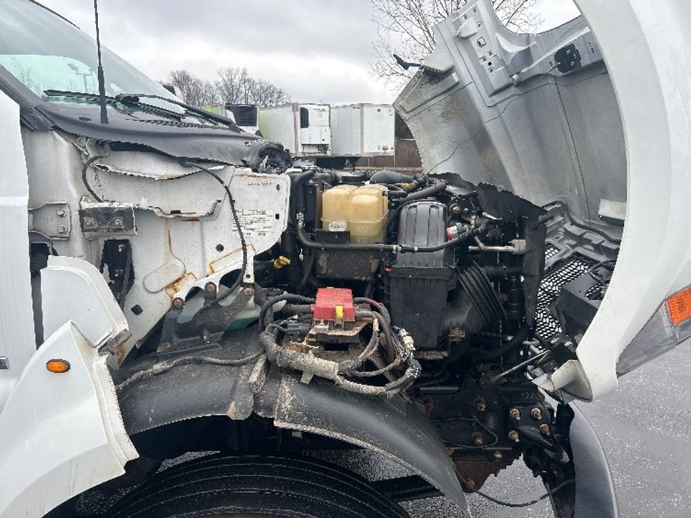 Medium Duty Box Truck-Light and Medium Duty Trucks-Ford-2019-F750-Oakwood Village-OH-188,515\n\t\tmiles-$ 34,250 - Image 22