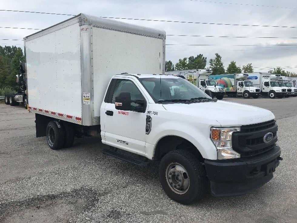 Medium Duty Box Truck-Light and Medium Duty Trucks-Ford-2020-F350-Erie-PA-73,177 miles-$ 43,000